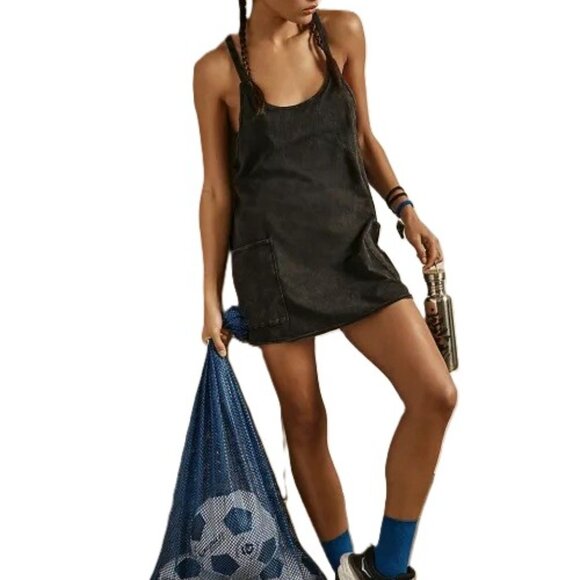 Free People Women's hot shot Mini Dress Romper Black Sporty Outdoor Sz Small - Picture 1 of 9